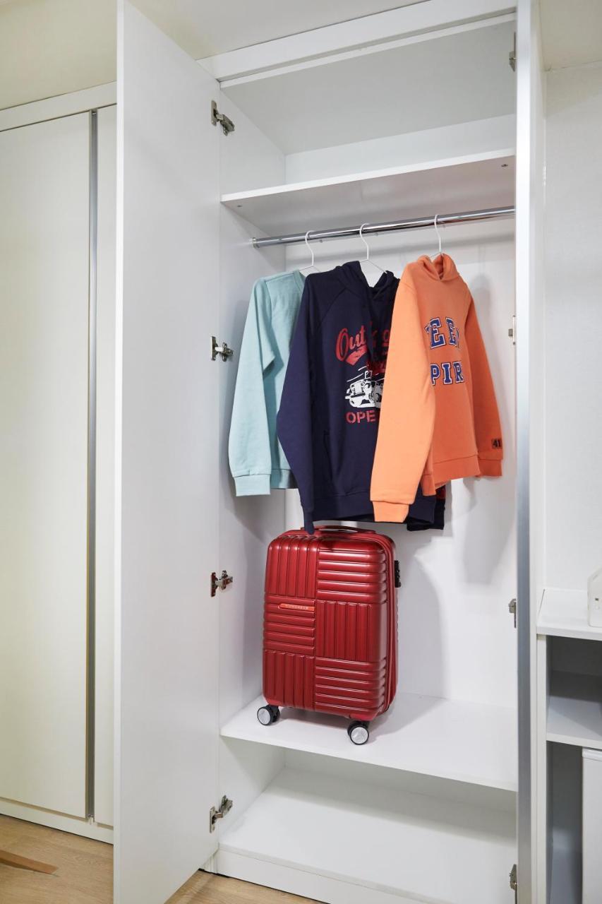 Dwell Dongdaemun Hotel Guri Екстериор снимка