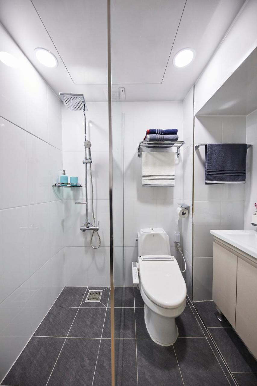Dwell Dongdaemun Hotel Guri Екстериор снимка